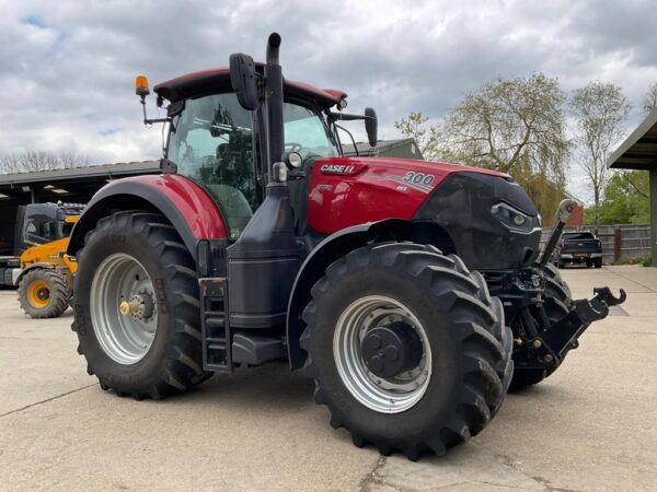 AGRIC CASE IH TRACTORS