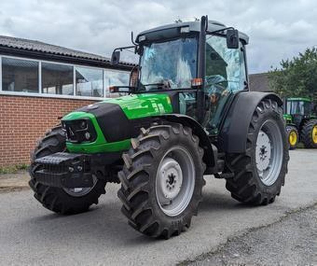 4By4 Deutz-Fahr Tractors Fairly Used For Sale 