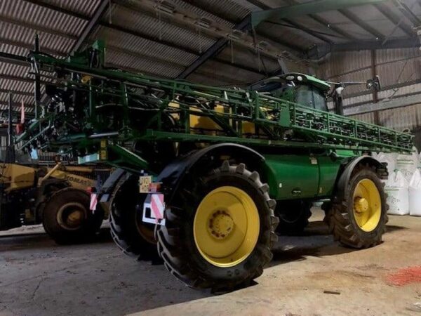 John Deere r4140i