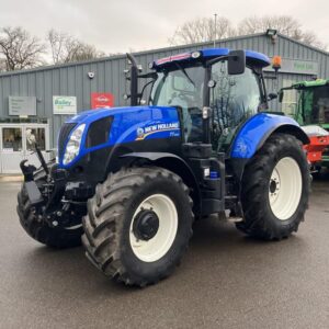 New Holland T7.210