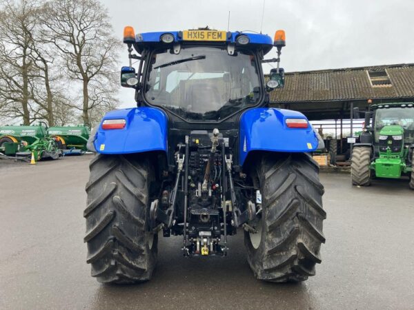 New Holland T7.200